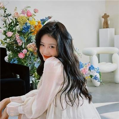 空庭雨打旧时灯